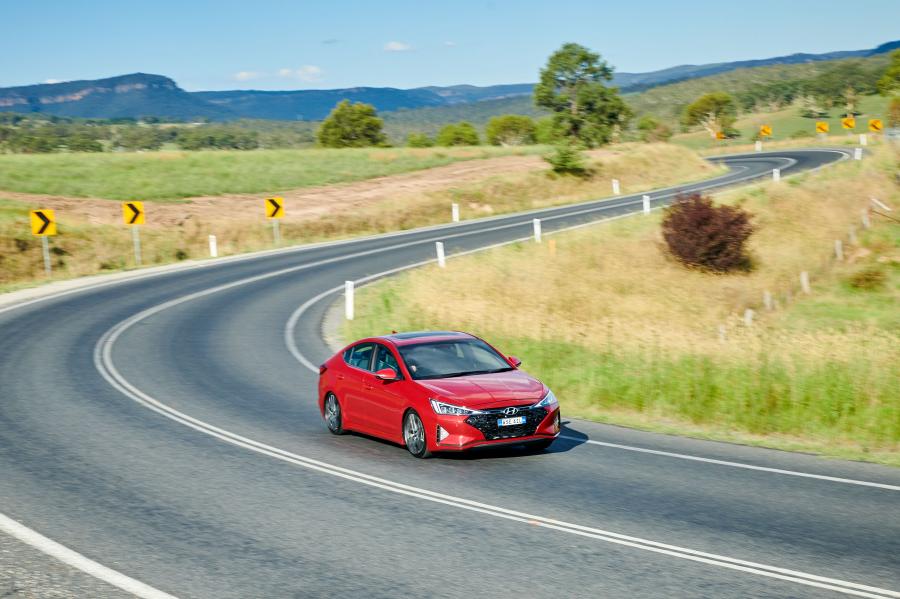  Hyundai Elantra Sport Premium (AD) 2019 года  (AU) (фото 12 из 15)